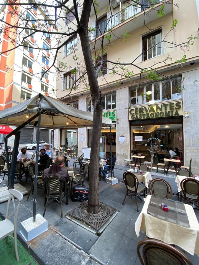 Napoli City Center - Appartamenti E Camere Экстерьер фото